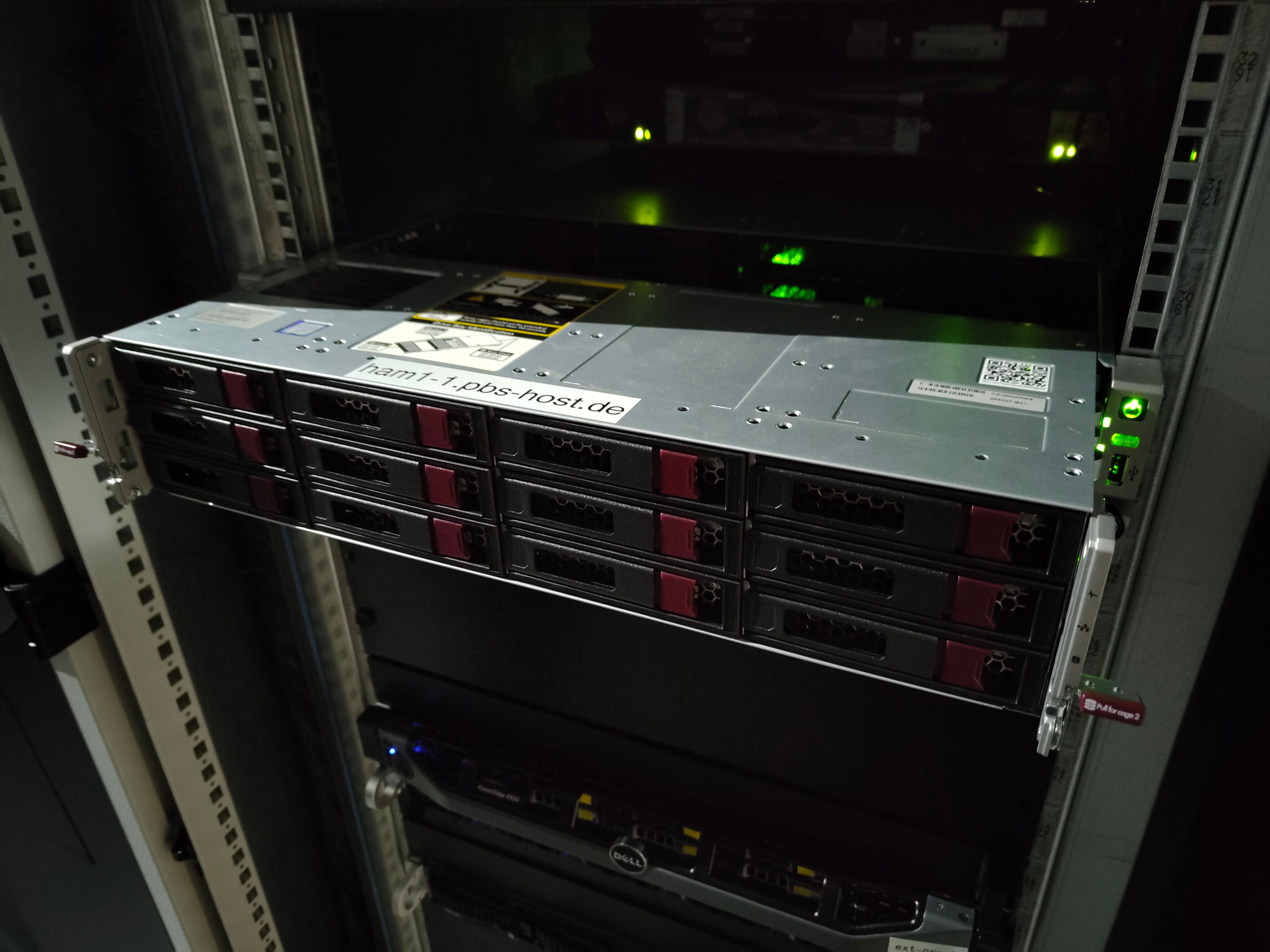 Hamburg Datacenter - HAM002